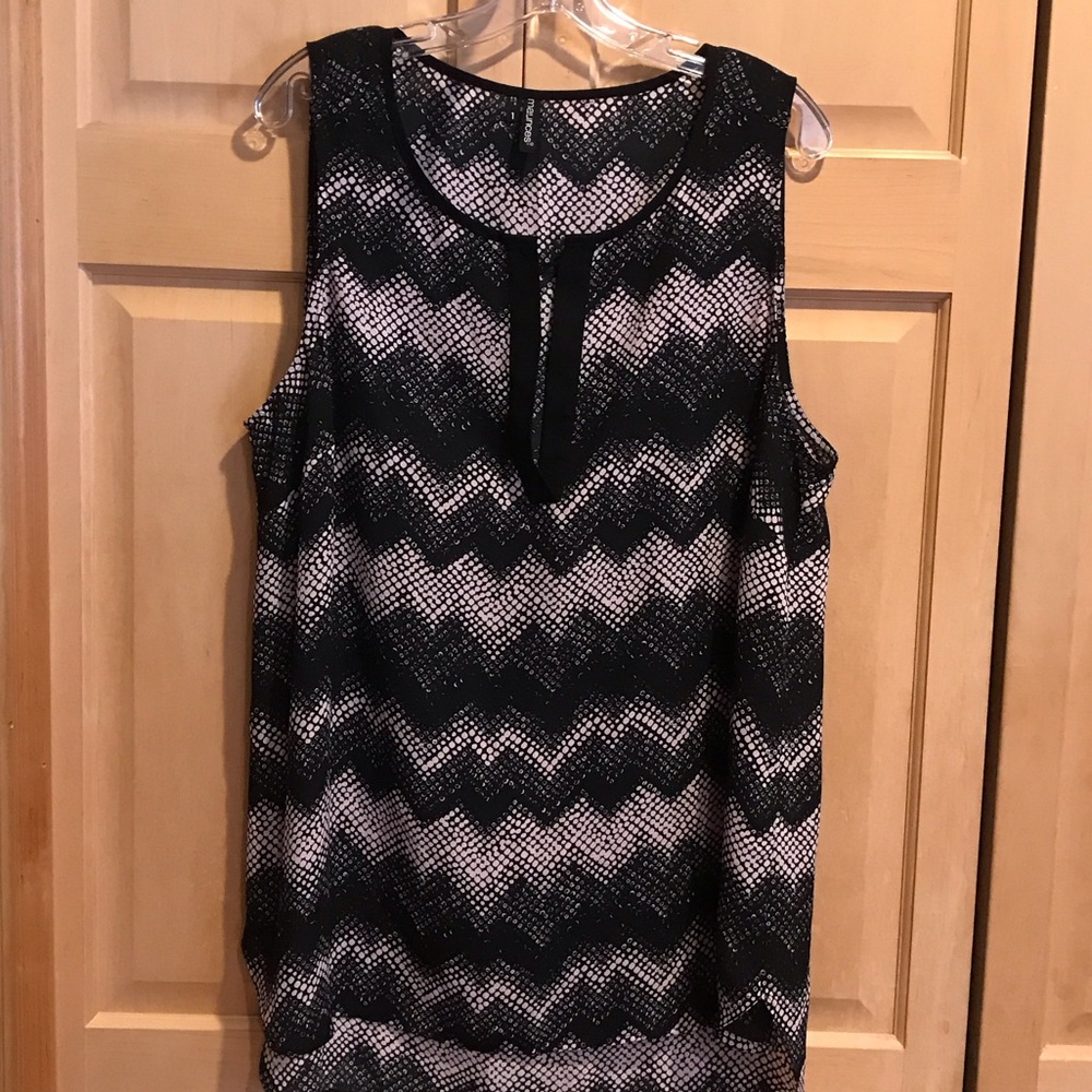 Maurices Black and Cream Chevron Blouse